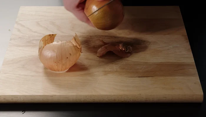 Cut some onion.