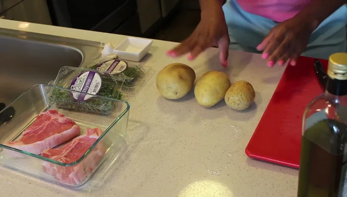Place potatoes in a bowl of water and let them soak for about 10-15 minutes.