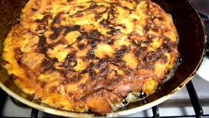 Authentic Italian Frittata Recipe: Potatoes, Onions & a Secret Ingredient!