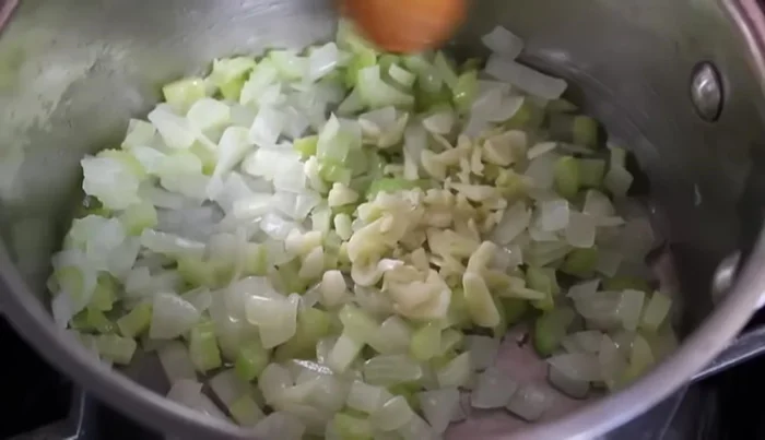 Add garlic and cook for 1 minute. Do not brown the garlic.