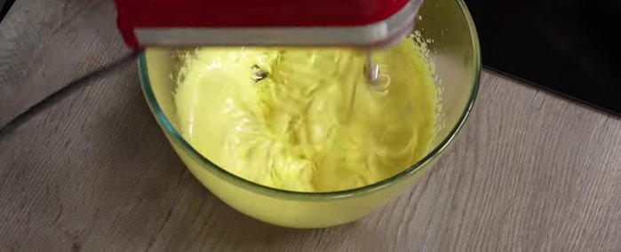 Continue whisking until the Pâté Bomb mixture cools completely.