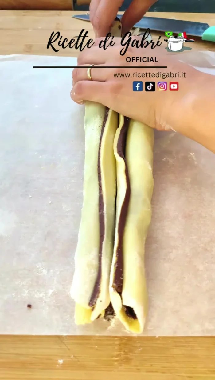 Refrigerate the rolls for 10-15 minutes to make cutting easier.