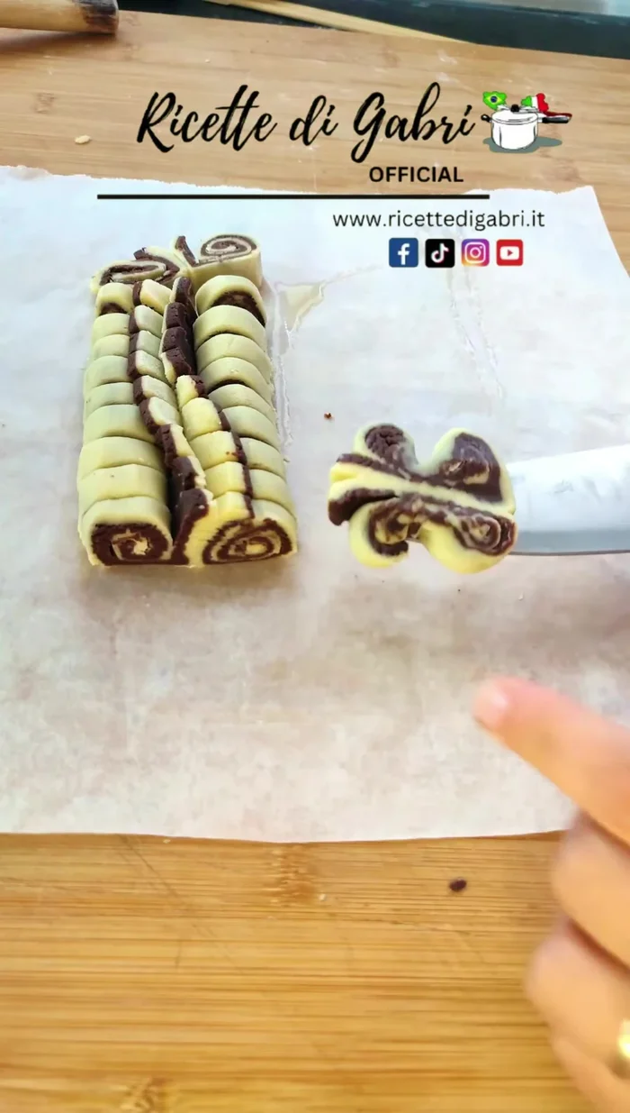 Bake at 180°C for 10-15 minutes, depending on your oven.