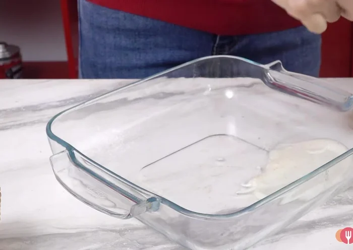 Layer the still-hot cream in your serving dish.