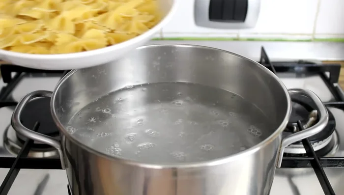 Cook pasta (200g) al dente.