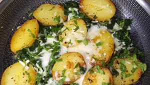 Spinach and Potato Recipe: Quick & Easy 10-Minute Dinner!