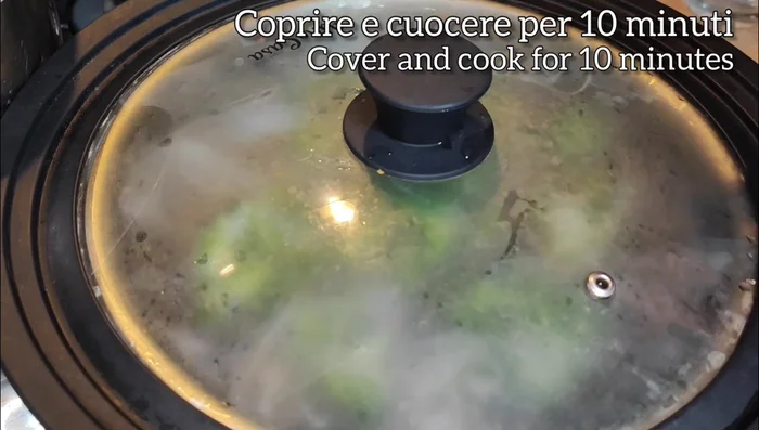 Add the chopped spinach to the pan.