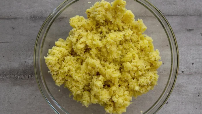 Let mashed potatoes cool completely.