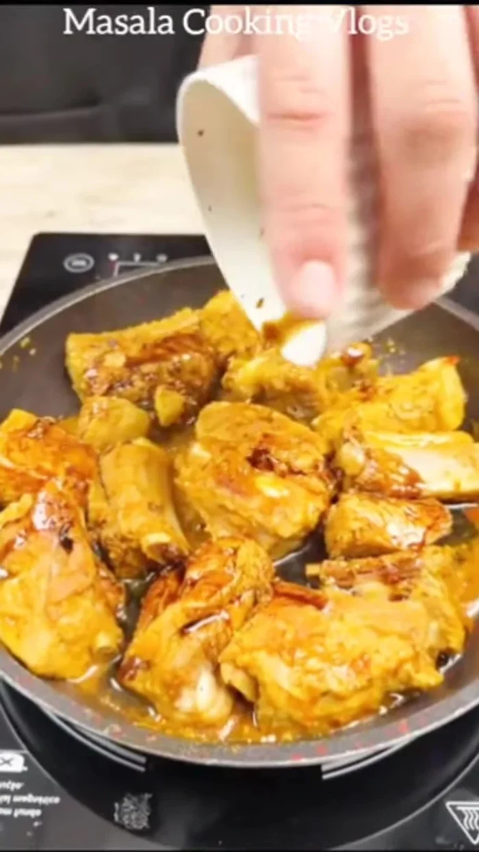 Add soy sauce and water, cover, and cook for 20 minutes (Method 2).