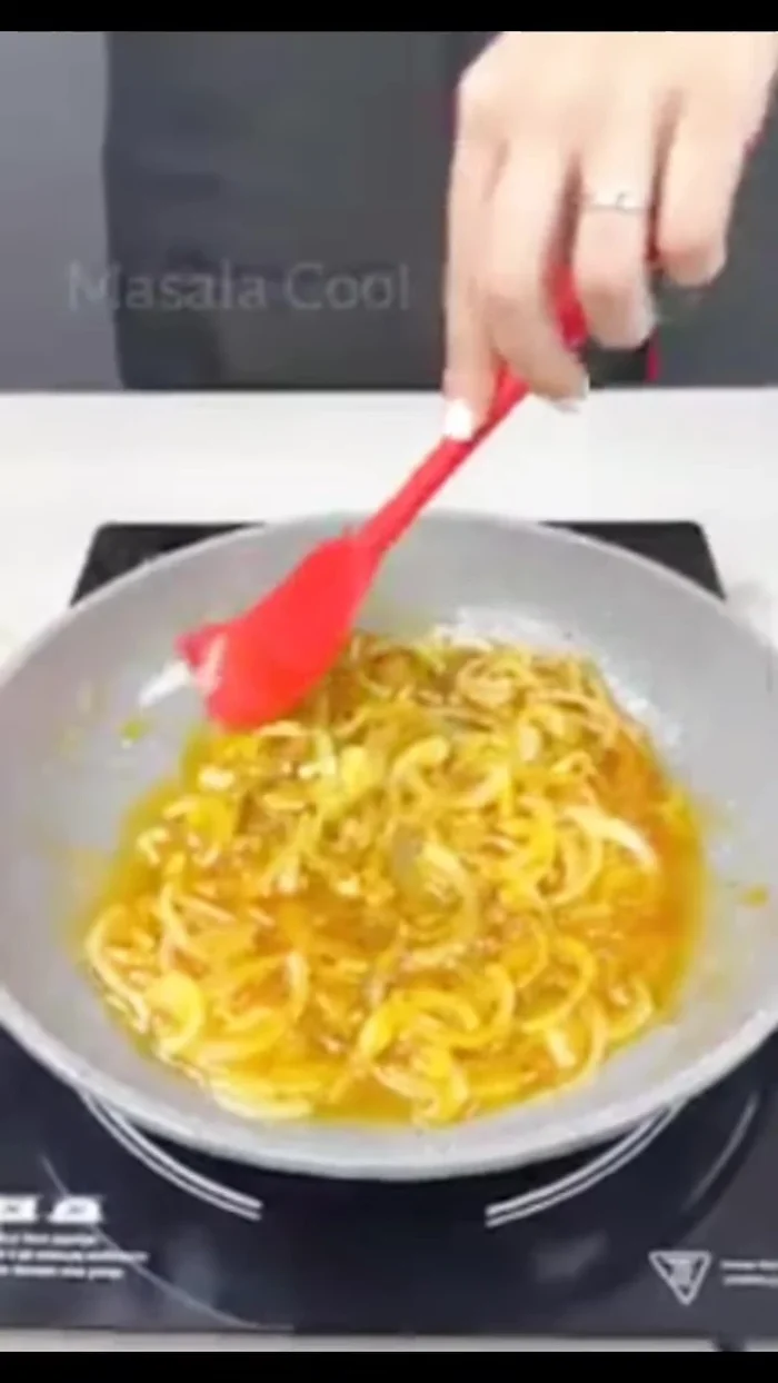 Add tomato sauce, cover, and cook for another 20 minutes (Method 3).