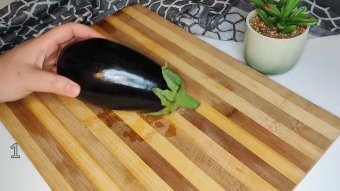 Prepare the eggplant: slice the eggplant into rounds and salt them to remove excess moisture. (This step's timing is not explicitly mentioned in the transcript, but it should happen before cooking)