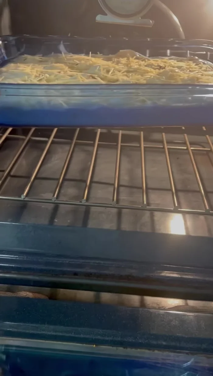Bake the ficaccia bread.