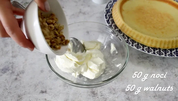 Prepare the filling: Mix spreadable cheese, chopped walnuts, salt, and thyme.