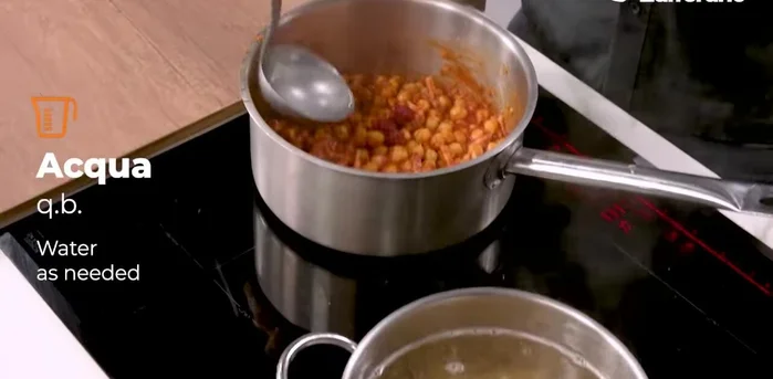 Thin out the sauce with pasta water and remove the bacon rind.