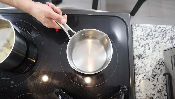 Cook green beans: Boil green beans in salted water until tender (about 5 minutes). Drain and set aside.