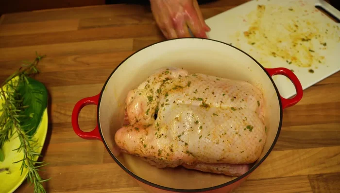 Initial oven roasting: Place the duck in a cast iron pot, sprinkle with balsamic vinegar inside and out, and roast in a preheated oven at 180°C (fan assisted) or 200°C (conventional) for 1 hour.