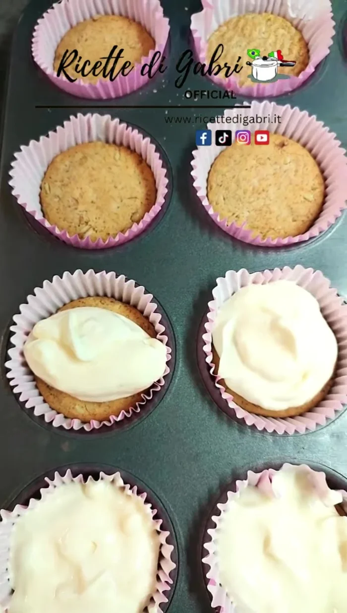 Add the cream to the base.