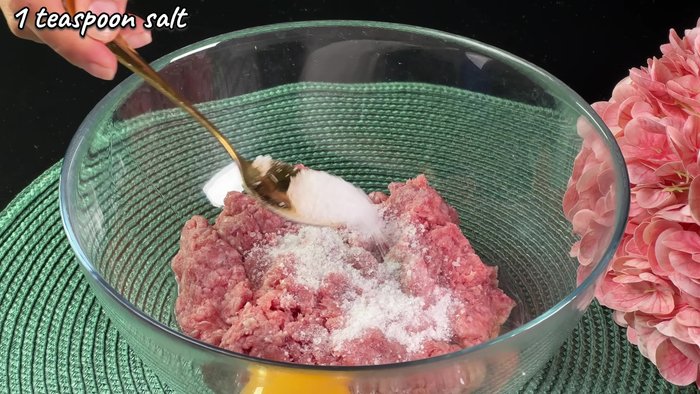Prepare the eggplant: Slice the eggplant into rounds or desired shapes.