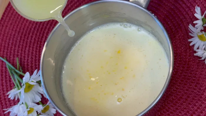 Pour in lemon juice and zest, stir well, and cook over low heat, stirring constantly, until thickened.