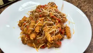 Creamy Italian Ground Beef & Rotini: One-Pan Dinner Recipe