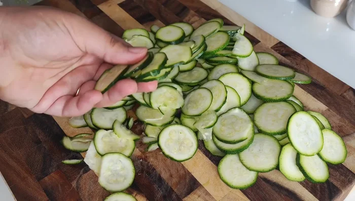 Continue zucchini preparation. (Details missing from transcript)