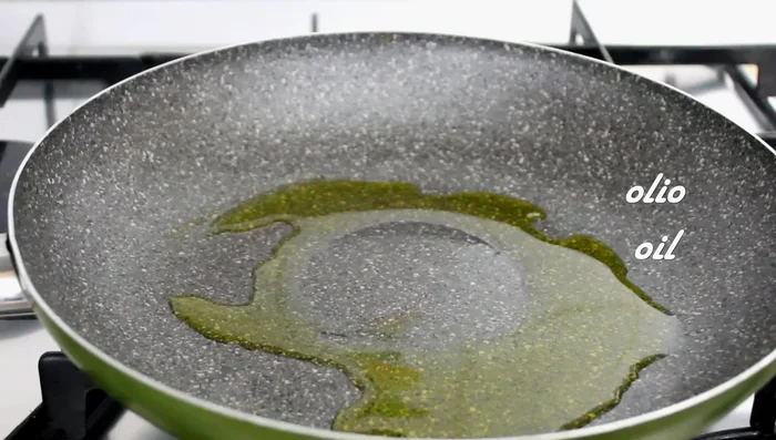 Brown the skewers in a pan with oil, rosemary, and chopped sage leaves. Season with salt and pepper.