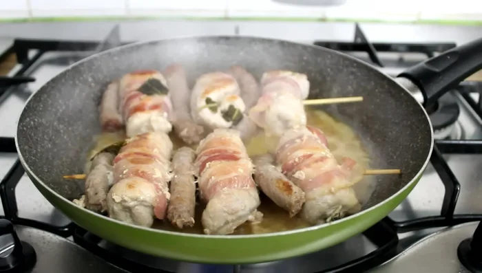 Baste the skewers in cooking juices before serving.