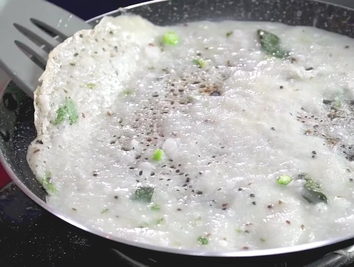 Cook on medium heat for 2 minutes, flip, and cook for another minute until golden and crisp.