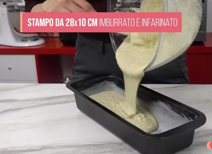 Cook the pancakes for the indicated time.